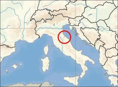 Quel est ce tout petit pays (en rouge) ?