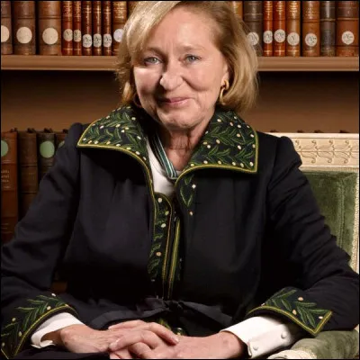 ... est l'identit&eacute; de la femme sur la photo.