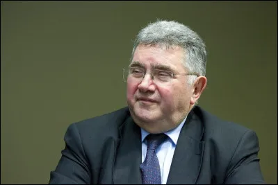 Qui est cet homme politique ?