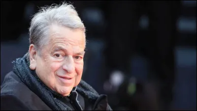 ... est cet homme c&eacute;l&egrave;bre.