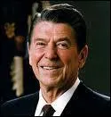 Voici Mr Reagan, 40 me Prdident des Etats-Unis. Quel est son prnom ?