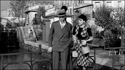 �Atmosph&egrave;re ! Atmosph&egrave;re ! Est-ce que j'ai une gueule d'atmosph&egrave;re ?�. De quel film provient cette r&eacute;plique ?