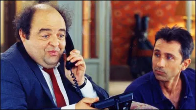 ''Il s'appelle Juste Leblanc. - Ah bon, il n'a pas de pr&eacute;nom ?- Je viens de vous le dire Juste Leblanc. Votre pr&eacute;nom c'est Fran&ccedil;ois, c'est juste ? Eh bien lui c'est pareil, c'est Juste.''De quel film provient cette r&eacute;plique ?