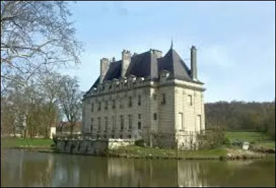 Je vous emm&egrave;ne au ch&acirc;teau de Tracy-le-Val. Commune de l'aire d'attraction Compi&eacute;gnoise, elle se situe dans le d&eacute;partement ...