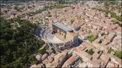 Quelle couleur d&eacute;signe le nom d'une ville fran&ccedil;aise ?