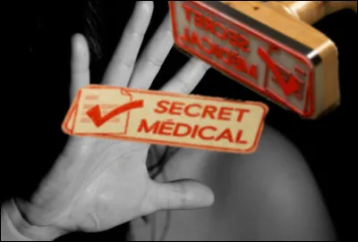 10 d&eacute;cembre 2025 - A. est licenci&eacute; en 2018 par l�entreprise B. apr&egrave;s une p&eacute;riode d�arr&ecirc;t de travail longue dur&eacute;e. Dans la lettre de licenciement, l�employeur s�est servi de donn&eacute;es collect&eacute;es aupr&egrave;s du m&eacute;decin traitant de A. L�employeur s�est d&eacute;fendu en r&eacute;torquant qu�il n�avait appel&eacute; le m&eacute;decin uniquement pour des questions administratives. Qu�a tranch&eacute; la Cour de cassation ?