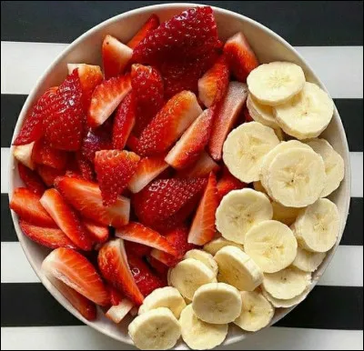 Les bananes sont des baies, mais les fraises ne le sont pas.