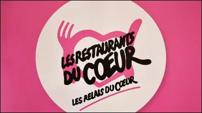 En quelle ann&eacute;e a eu lieu la premi&egrave;re tourn&eacute;e des Enfoir&eacute;s ?