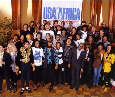 De quels artistes est compos&eacute; le groupe "The Highwaymen" ?