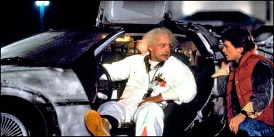 Quel morceau n'appara&icirc;t pas dans le premier volet de la tr&egrave;s c&eacute;l&egrave;bre trilogie "Retour vers le futur" ?