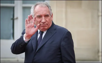 Le 8 septembre, de quelle mani&egrave;re Fran&ccedil;ois Bayrou et son gouvernement tombent apr&egrave;s 9 mois ?
