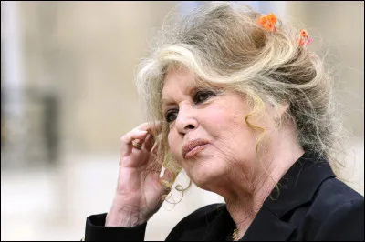 &Agrave; quel &acirc;ge est d&eacute;c&eacute;d&eacute;e Brigitte Bardot le 28 d&eacute;cembre, grande actrice puis militante des droits des animaux et grande figure f&eacute;minine des ann&eacute;es 1950-1970 ?
