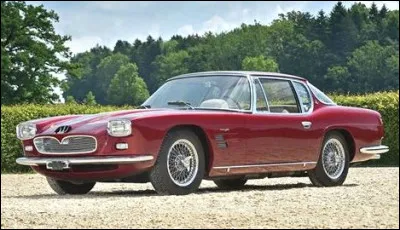 Quelle voiture de sport adopte aussi cette nouvelle technologie d&egrave;s 1960 dans son mod&egrave;le export vers l'Allemagne ?