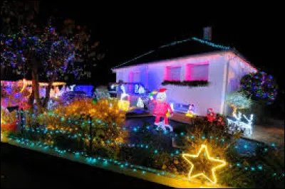 Cette maison est &agrave; voir &agrave; Creuzier-le-Vieux. Ville de l'aire d'attraction Vichyssoise, elle se situe dans l'ex r&eacute;gion ...