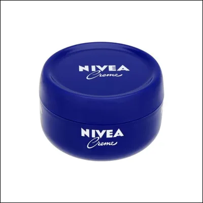 De quel pays provient la premi&egrave;re vente de cr&egrave;me hydratante moderne ?