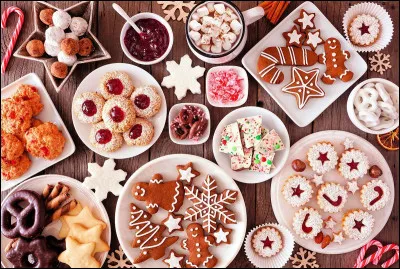 Ton ami(e) revient le lendemain pour partager des petits biscuits surprise faits maison. Chacun des petits g&acirc;teaux contient un message.Choisis ton biscuit !