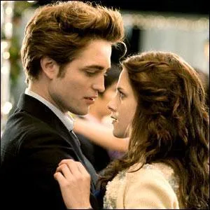 O se trouvent Bella et Edward  ce moment ?