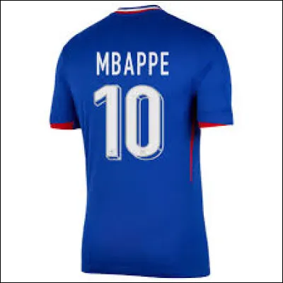Combien d'&eacute;toiles poss&egrave;de le maillot de l'&eacute;quipe de France de football ?