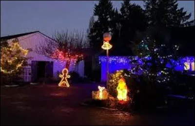 Arr&ecirc;tons-nous &agrave; Durtal. Ville Angevine, dans le Baugeois, elle se situe en r&eacute;gion ...