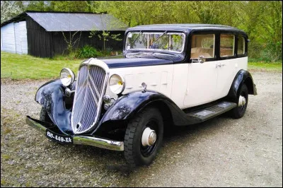 Trouvez le nom de cette voiture Citro&euml;n des ann&eacute;es 30 :
