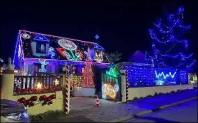 Cette maison enti&egrave;rement illumin&eacute;e se trouve &agrave; Brezolles. Commune Eur&eacute;lienne, elle se situe en r&eacute;gion ...