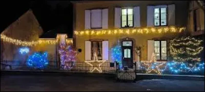 Nous sommes maintenant &agrave; Charenton-sur-Cher. Village Berrichon, il se situe en r&eacute;gion ...