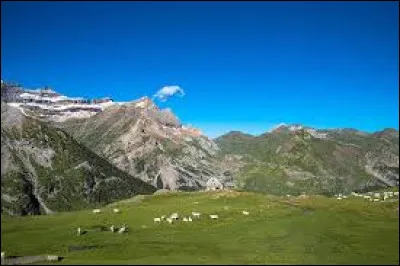 Dans quel pays peut-on observer le ch&acirc;teau de Neuschwanstein ?