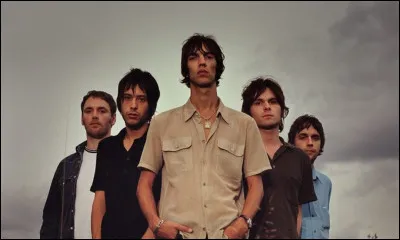 Ce groupe est surtout connu pour l'un des hits les plus populaires des ann&eacute;es 90, "Bittersweet Symphony", atteignant le Top 10 dans une vingtaine de pays, et qui contient un extrait de musique classique vol&eacute; aux Rolling Stones, ce qui a fait la c&eacute;l&eacute;brit&eacute; du morceau. Cependant, le groupe a cr&eacute;&eacute; d'autres chansons connues surtout au Royaume-Uni comme "Lucky Man" ou "Sonnet". Quel est son nom ?