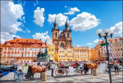 Dans quel pays europ&eacute;en se trouve la ville de Prague ?