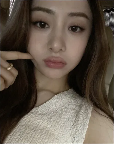 De quelle phrase anglaise vient le nom de leur groupe ?(Le Sserafim)