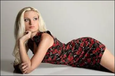 Quel chanteur a interpr&eacute;t&eacute; en 1960 la chanson ''Jolie M&ocirc;me'' ?