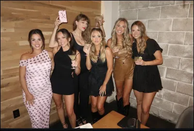 Veux-tu une citation sur les ami(e)s ou la folie amicale ?