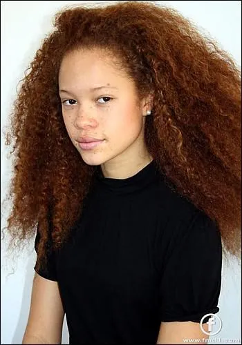 Mtisse originale par ma couleur , mes cheveux , ma peau je suis une :