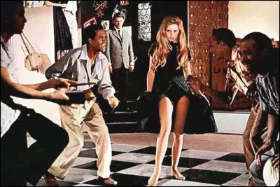 Quel film propulse BB en star internationale ?