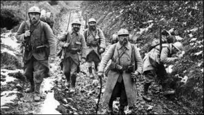 Quel est le nom du soldat fran&ccedil;ais de base pendant la guerre ?