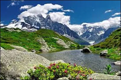 Dans quelle ville se trouve la Casa Rosada, si&egrave;ge du gouvernement argentin ?