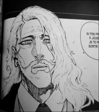 Comment s'appelle l'homme qui lui propose d'int&eacute;grer le "Bastard M&uuml;nchen" ?