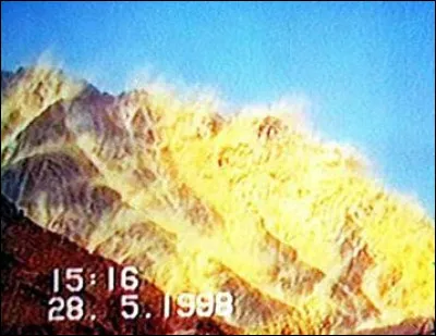 En 1999, le conflit de Kargil a &eacute;clat&eacute;. Quelle &eacute;tait la particularit&eacute; effrayante de cette guerre pour la communaut&eacute; internationale ?