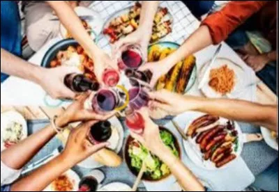 Quel pays a pour habitude de f&ecirc;ter le Nouvel An en mangeant un "assado", des " empanadas" et du vin rouge en famille et entre amis ?