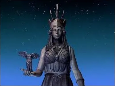 Ath&eacute;na s�est r&eacute;incarn&eacute;e en...