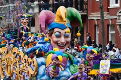 &Agrave; quelle p&eacute;riode de l'ann&eacute;e tombe traditionnellement Mardi Gras ?