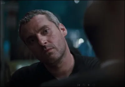 Tom Sizemore a jou&eacute; dans :