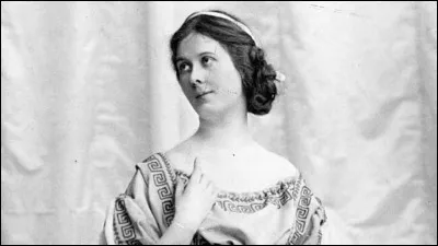 Un peu plus compliqu&eacute;, quel est celui de cette danseuse d'origine am&eacute;ricaine naturalis&eacute;e sovi&eacute;tique, ''Duncan'' ?