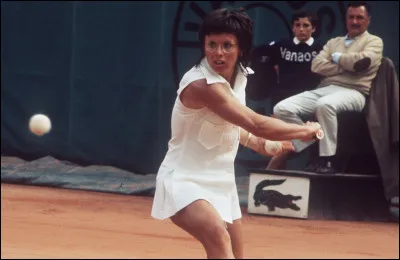 Un peu plus difficile, quel est celui de cette tenniswoman, consid&eacute;r&eacute;e comme l'une des plus grandes joueuses de tous les temps, ''King'' de son nom ?
