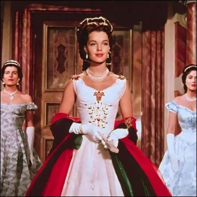 Qui &eacute;tait H&eacute;l&egrave;ne pour Sissi ?