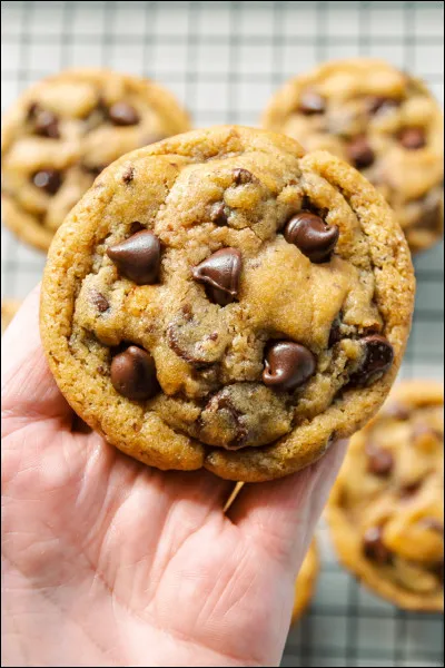 En maths : proportionnalit&eacute; : Lucie a fait un total de 50 cookies avec 200 p&eacute;pites de chocolats, si elle en fait 200, combien y aura-t-il de p&eacute;pites de chocolats ?