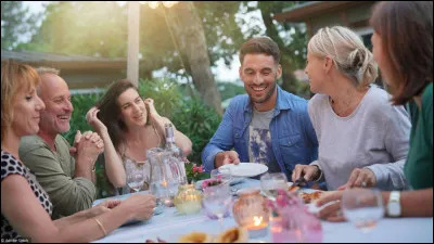 Quelle activit&eacute; pr&eacute;f&eacute;rez-vous faire avec vos amis ?