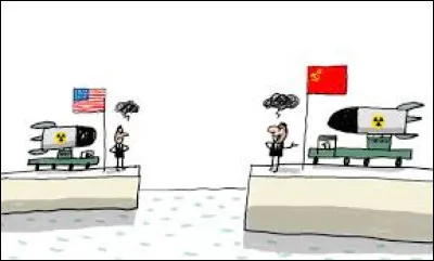 Quel pays a envoy&eacute; le premier homme dans l'espace ?