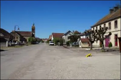 Village Haut-Sa&ocirc;nois, sur les bords de l'Ognon, Les Aynans se situe en r&eacute;gion ...
