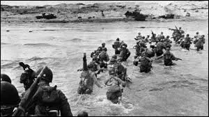 Quel est le nom du chef du gouvernement fran&ccedil;ais qui signe l'armistice de 1940 ?